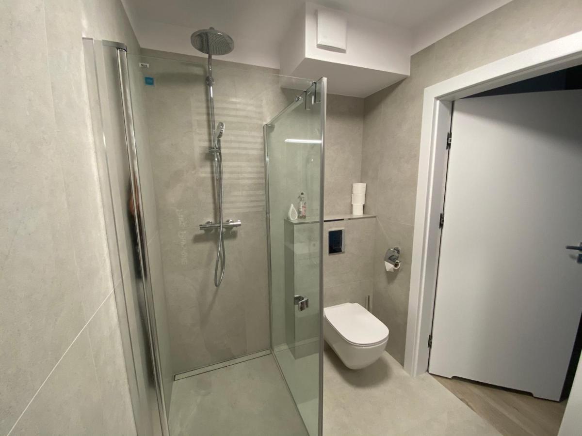 Rodzinny Apartament Platany Centrum Kołobrzeg Exterior foto