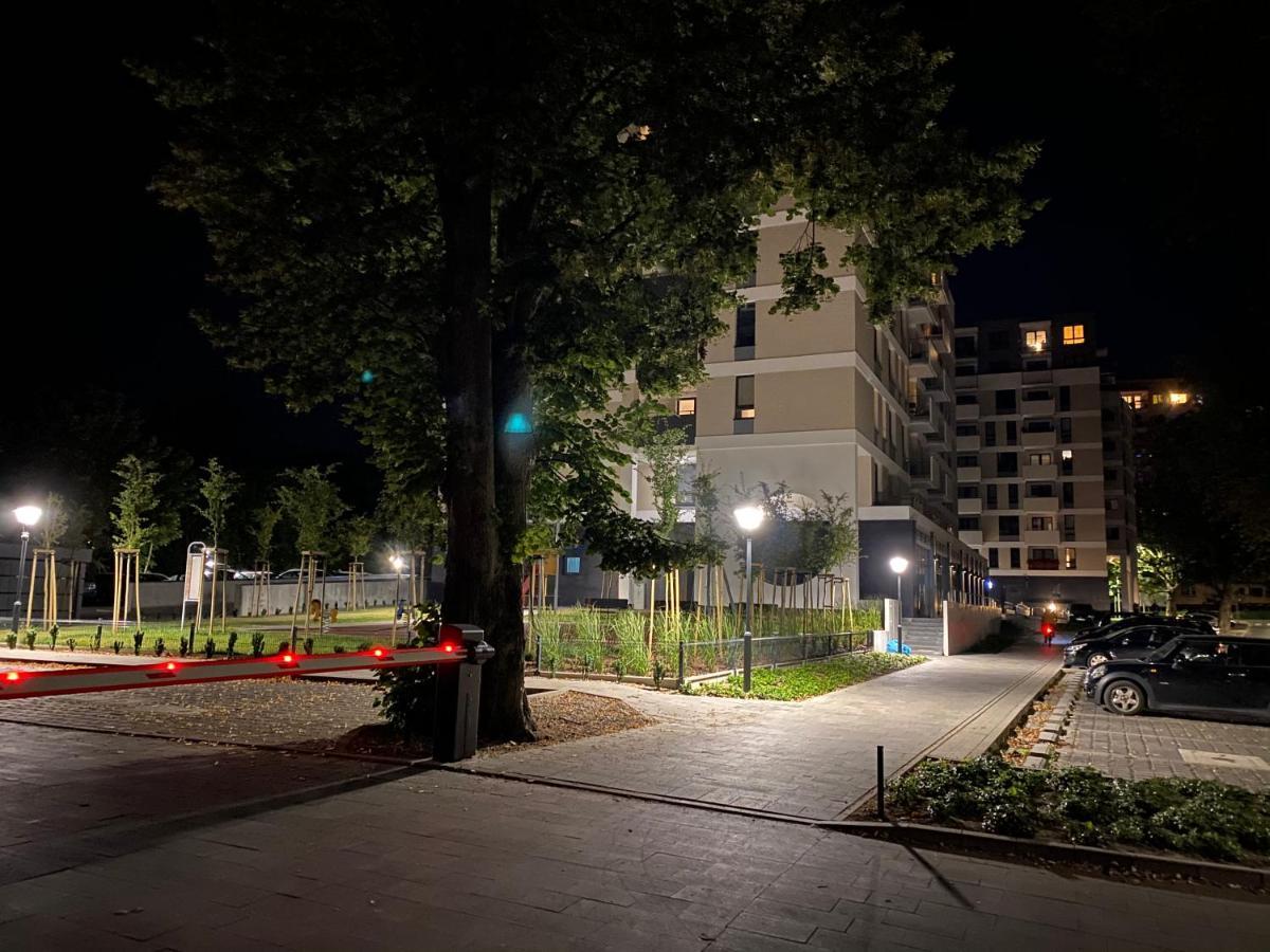Rodzinny Apartament Platany Centrum Kołobrzeg Exterior foto