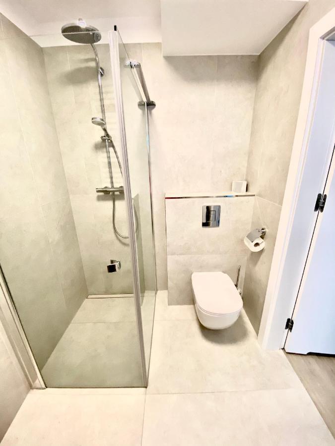 Rodzinny Apartament Platany Centrum Kołobrzeg Exterior foto